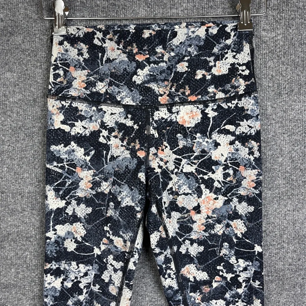 Lululemon Leggings Womens 6 Floral Multi Excellent High Rise Full Length Yoga